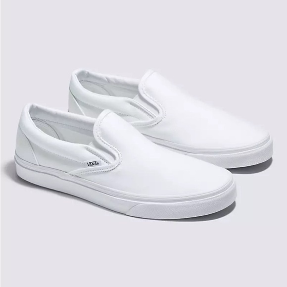 Vans Shoes - White Classic Vans 
Men’s: 6.5
Women’s: 8